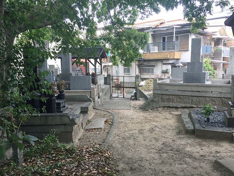 加島西墓地