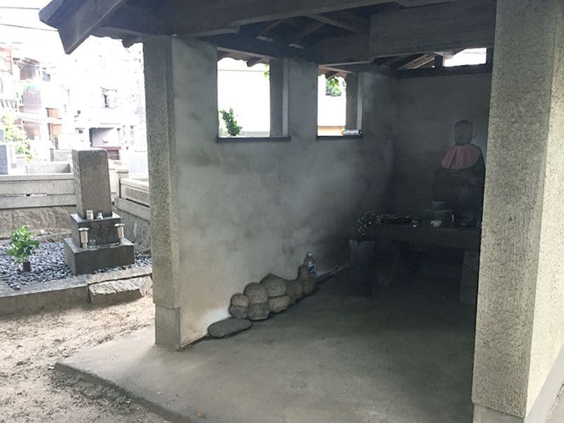 加島西墓地