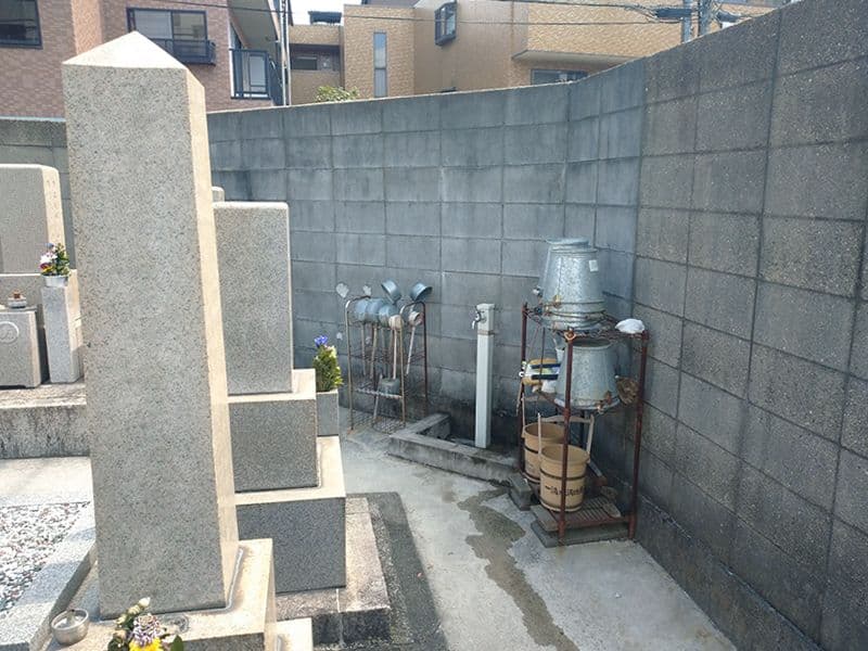 別所墓地