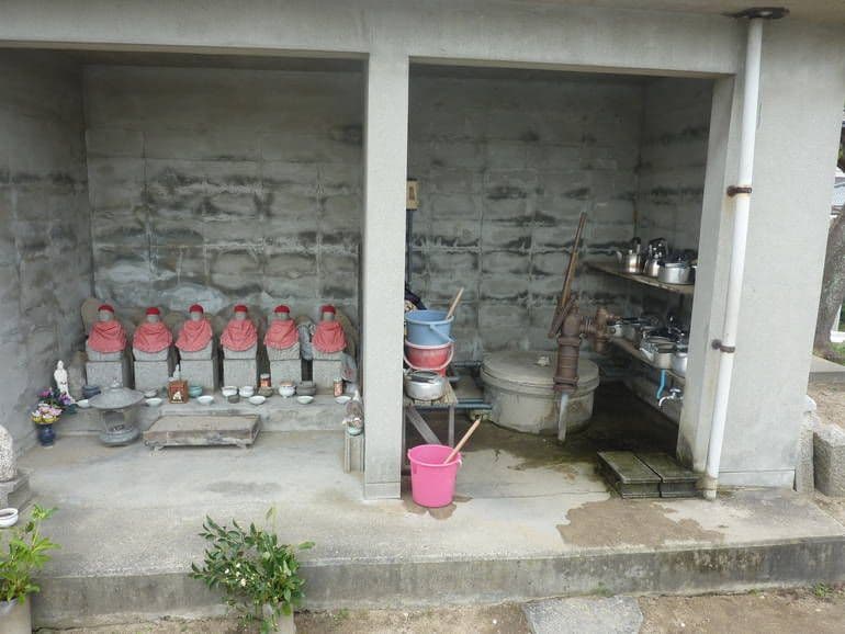松山市営 垣生墓地