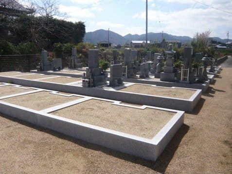 観音寺墓地