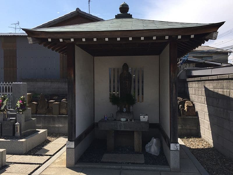 十八条霊園