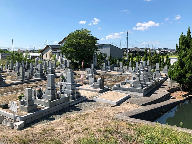 白石太陽霊園