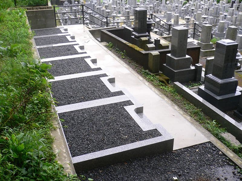 真宗寺墓地