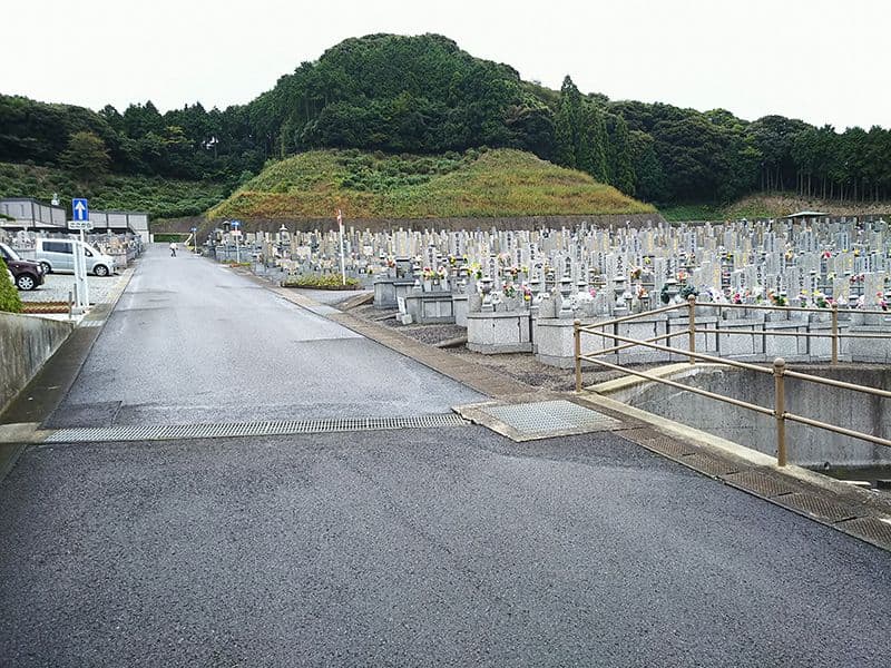 佐世保・中央 聖雅霊園