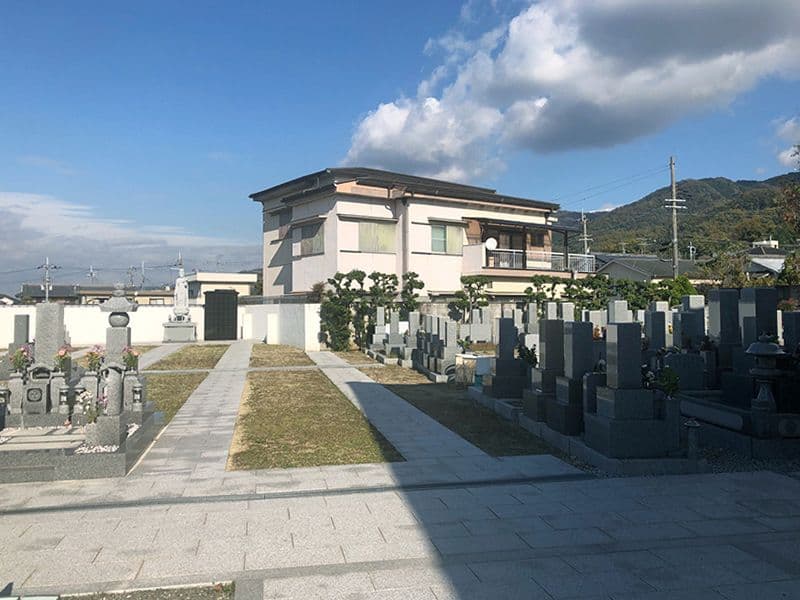 自行山 菩提寺墓地