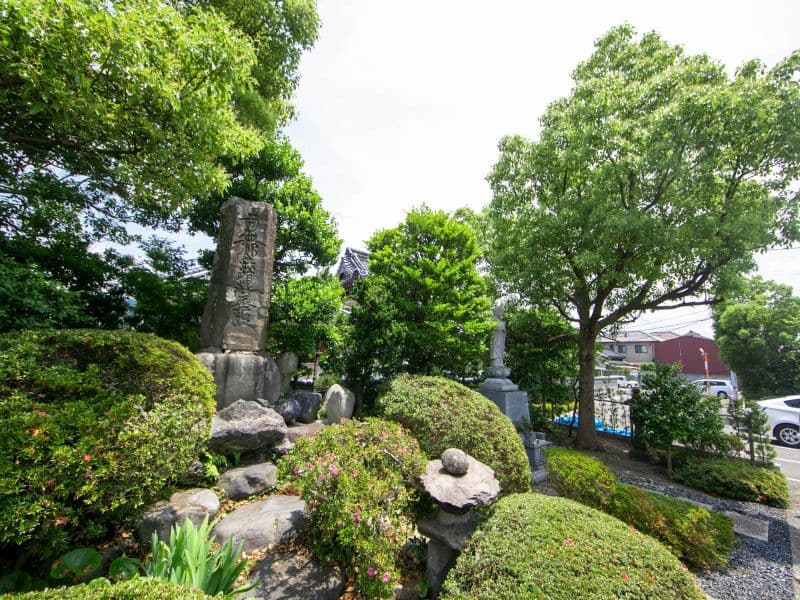 妙要寺墓地