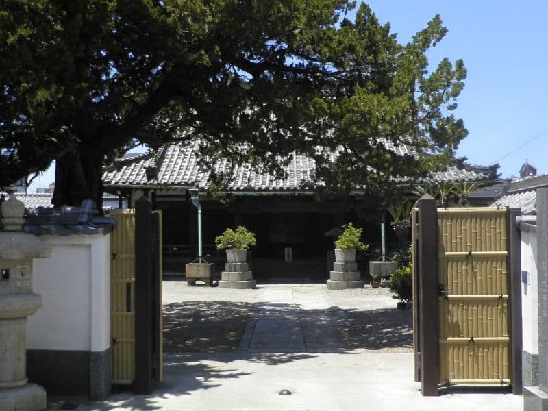 貝塚円光寺