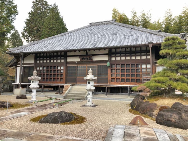 元昌寺霊苑