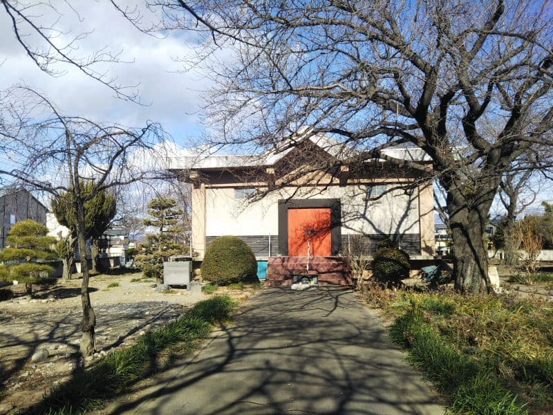 稲荷町霊園