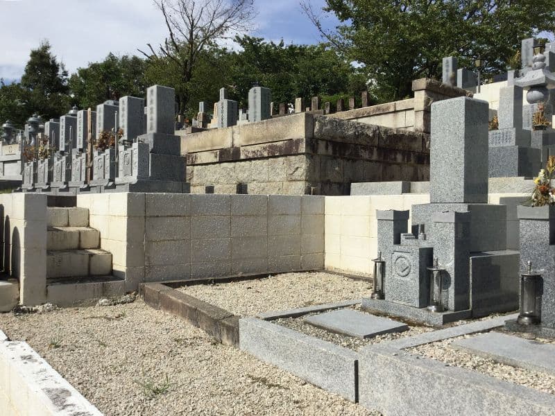 鉢ヶ峯堺阿免寺墓地