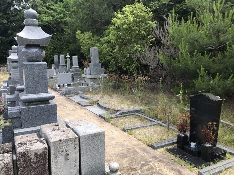 西江原霊園