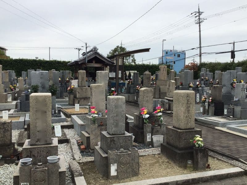 松原墓地