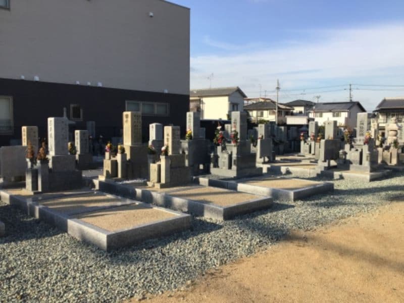 西川同行墓地