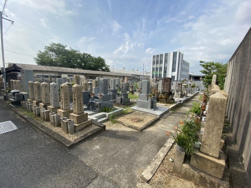 国府惣社墓地