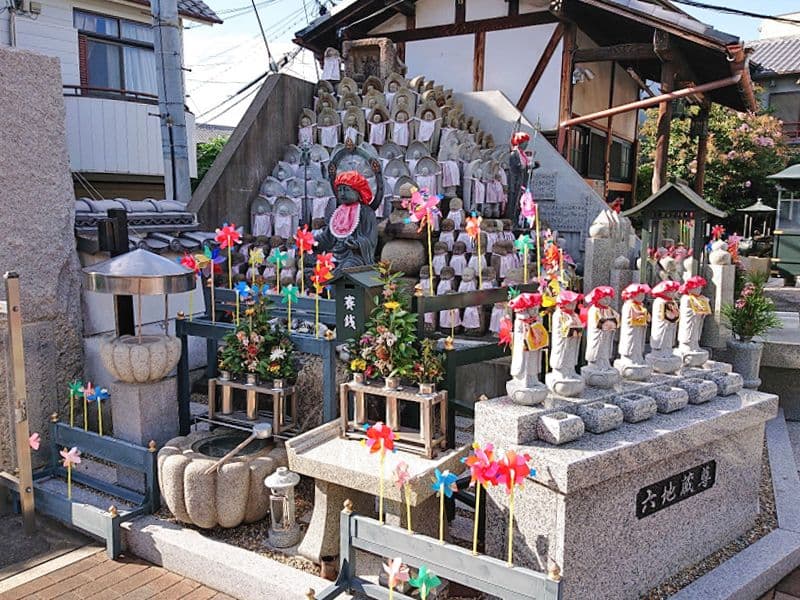 観音寺墓苑
