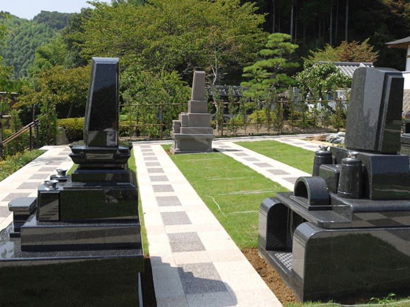 葉梨の里霊園