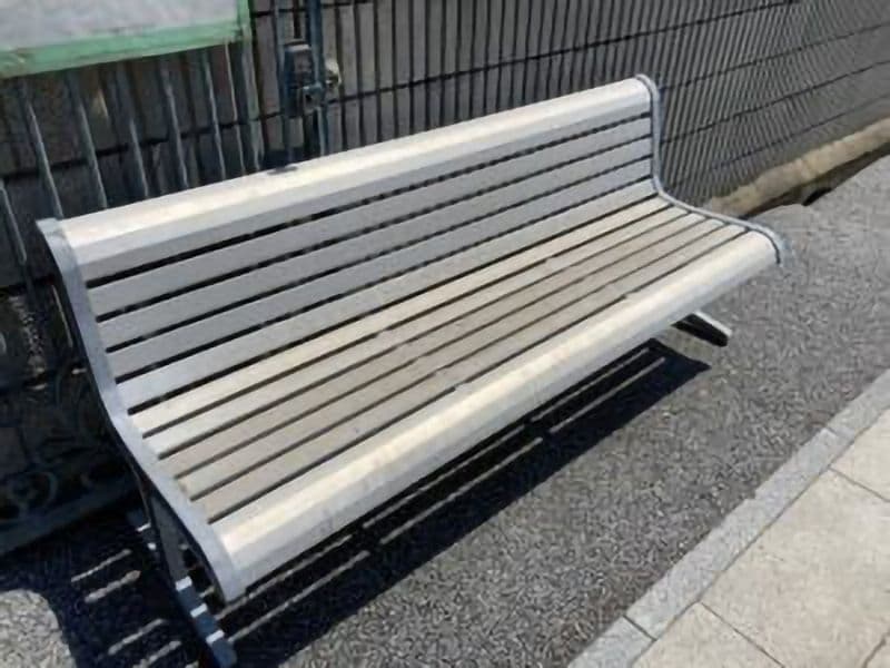 鷹取墓地