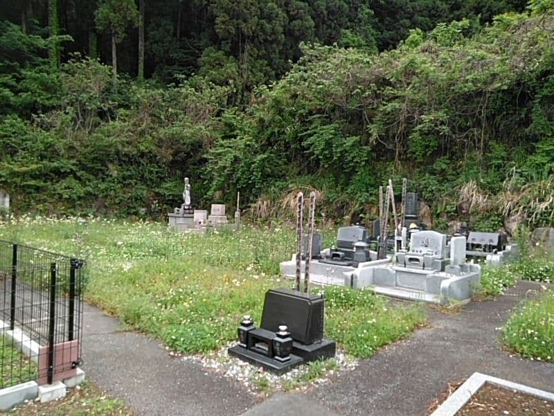 うぐいす霊園
