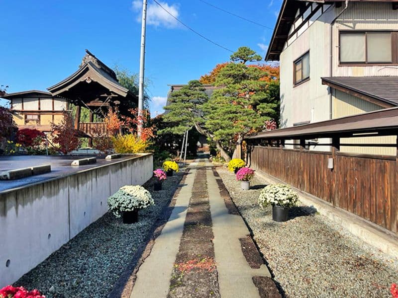 禮德寺 のうこつぼ