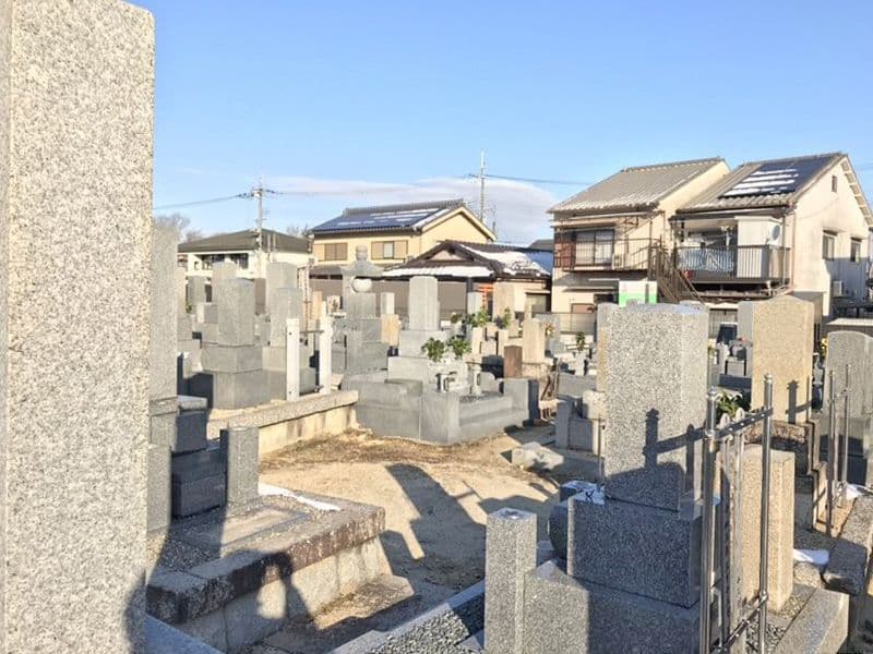 善法墓地