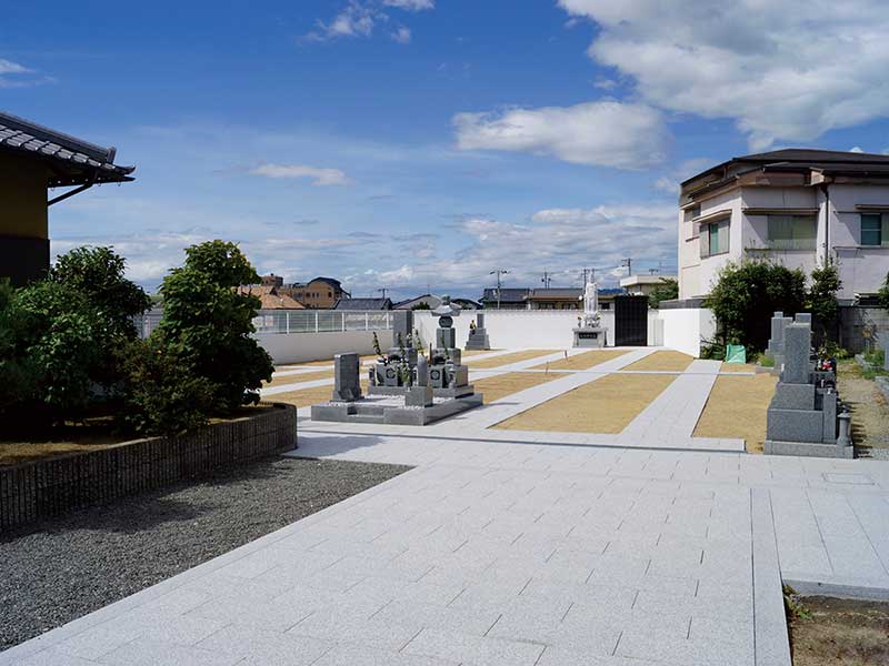 菩提寺墓地