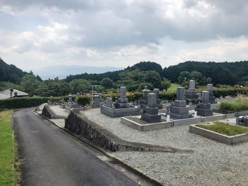 葛城市霊苑