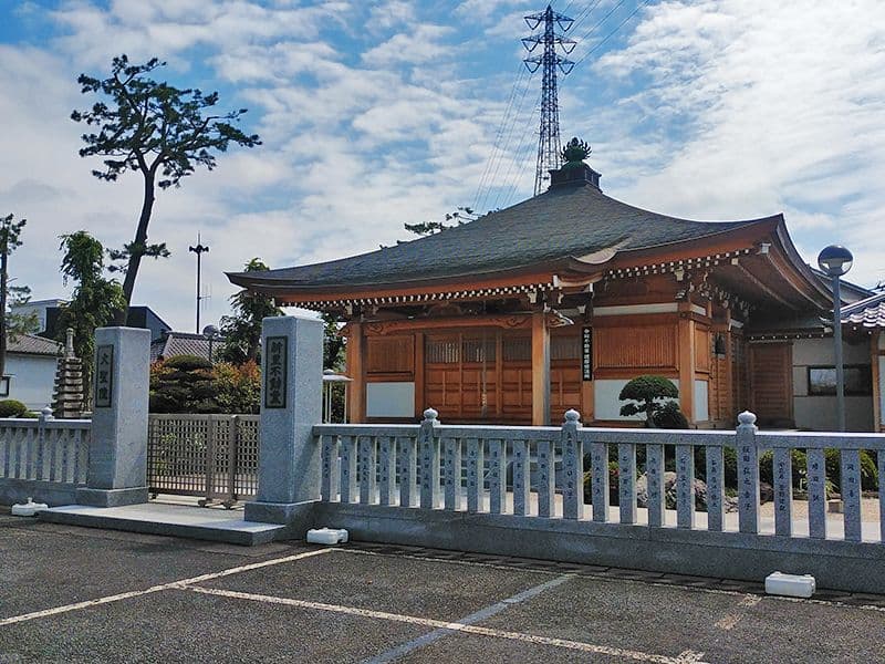 泉蔵院