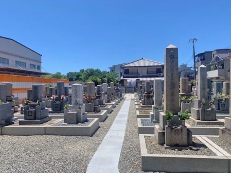 内瀬霊園