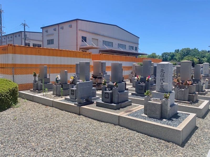 内瀬霊園