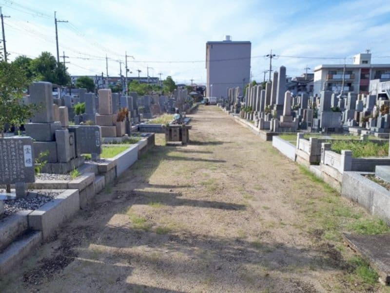 稲葉共同墓地