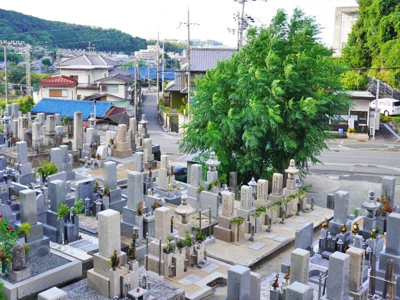 三日市墓地