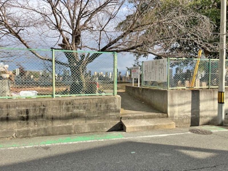 愛宕山墓地