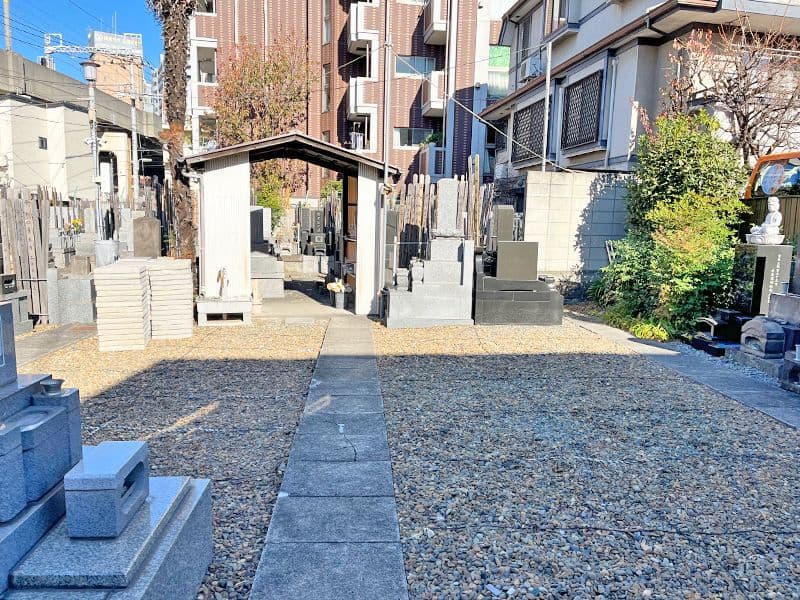 泊舩寺