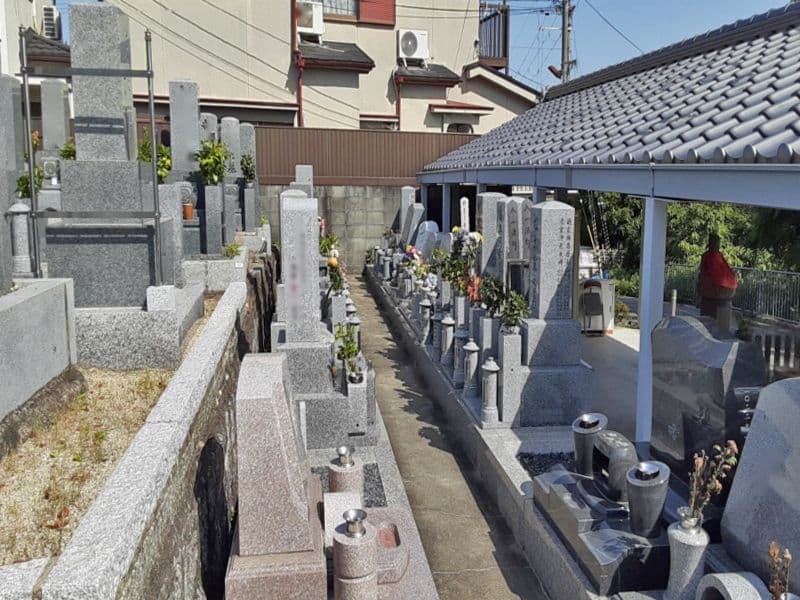 米坂墓地