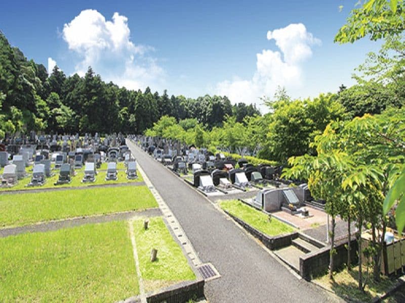 佐倉やすらぎの郷　自然に囲まれた墓域