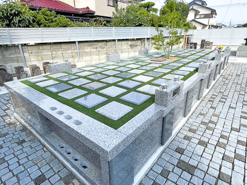 中居共同墓地