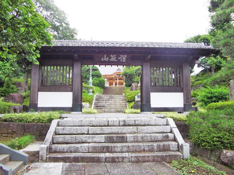 養運寺墓苑