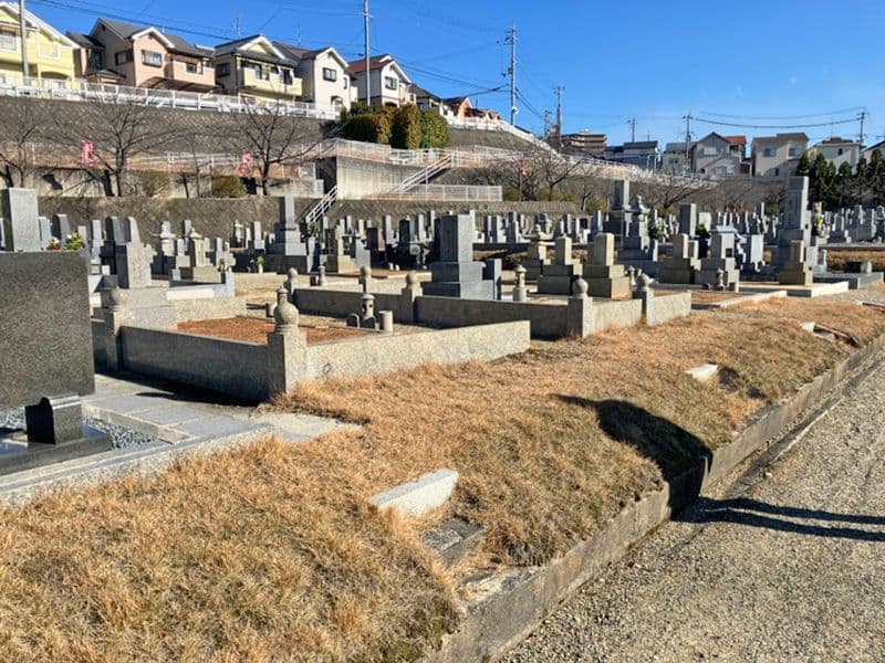 本覚寺墓苑